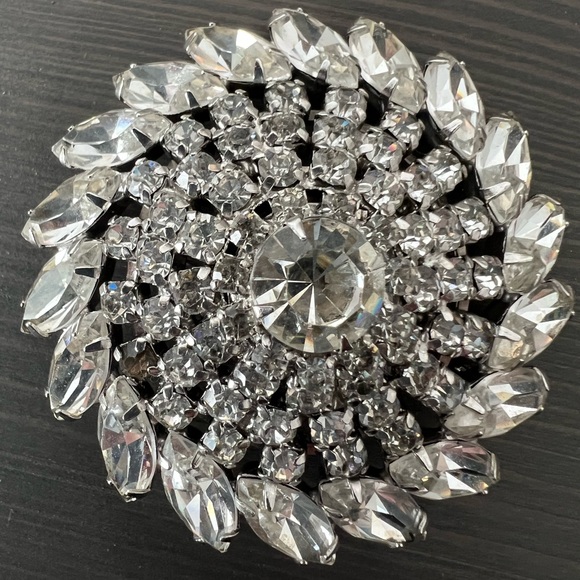 Jewelry - Large Vintage 1950's Rhinestone Brooch Pin